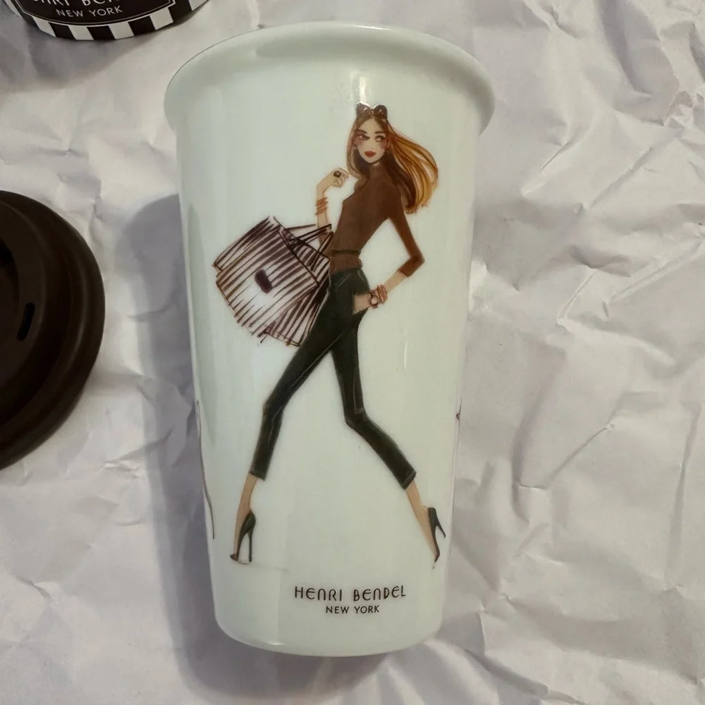 HENRI BENDEL SHOPPING GIRL WITH SILICONE LID RARE